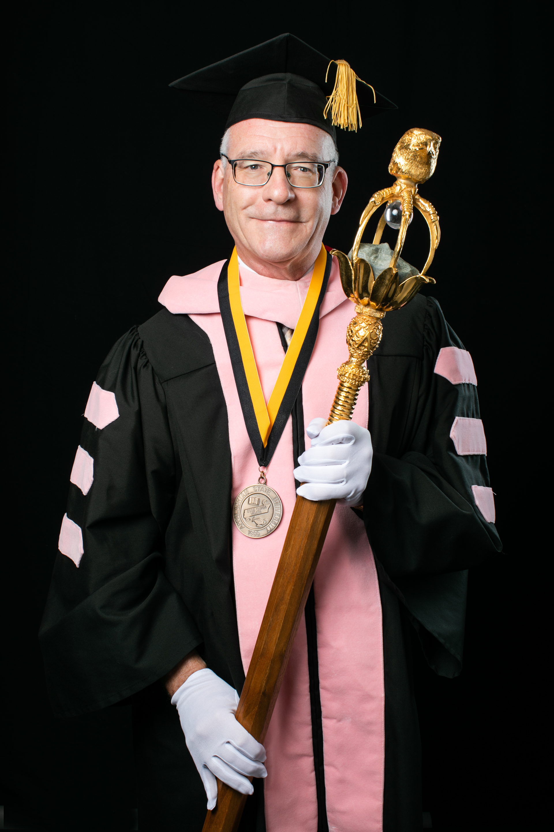 Dr. Jon Beebe, Macebearer