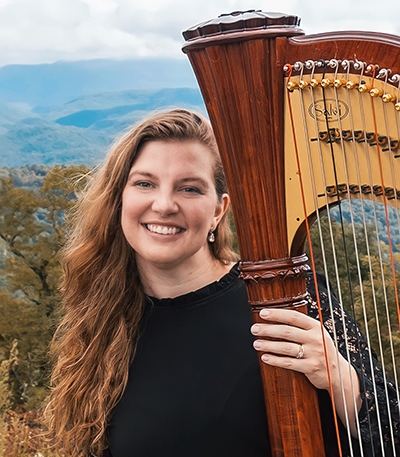 Amber Joy Koeppen with harp